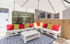 Ma3A-Apt With Rooftops-Next To Old Town